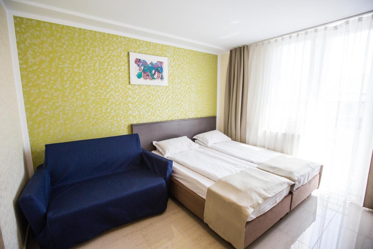 Hotel Seneca Baia Mare Exterior foto