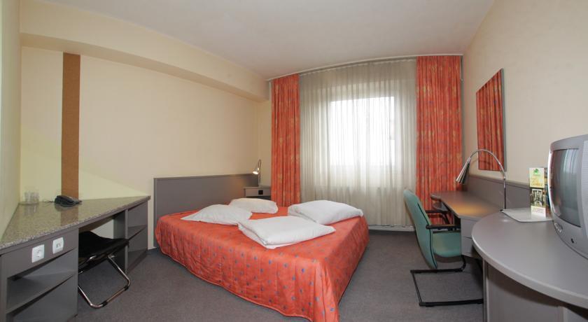Hotel Seneca Baia Mare Exterior foto