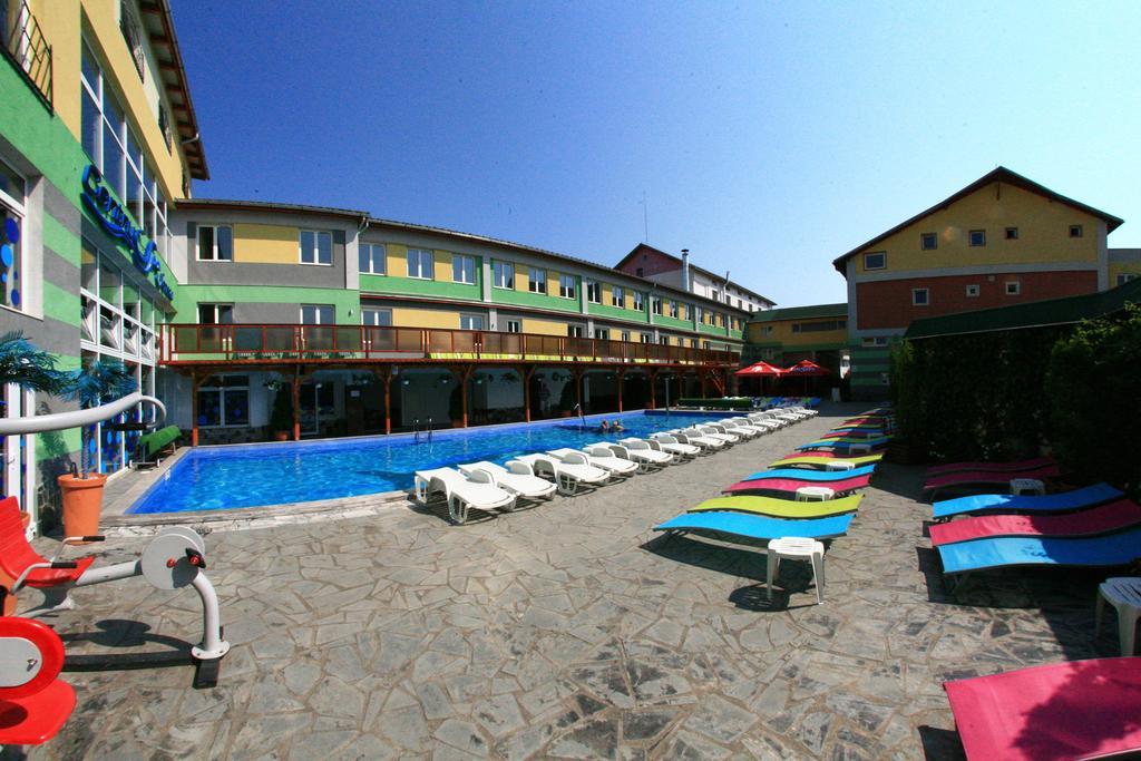 Hotel Seneca Baia Mare Exterior foto